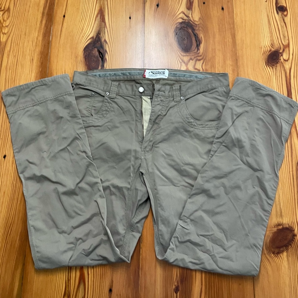 🏔️ Mountain Khakis Men’s Commuter Pant - Slim Fit - Dark Khaki